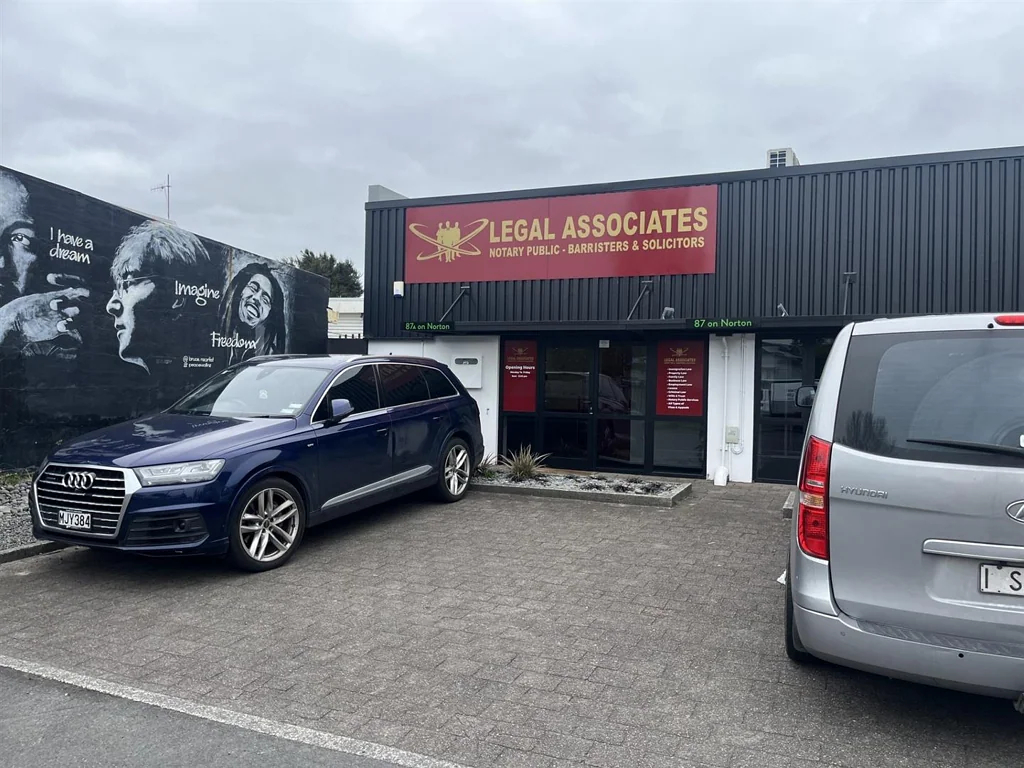 Frankton Office/Storage Close to City