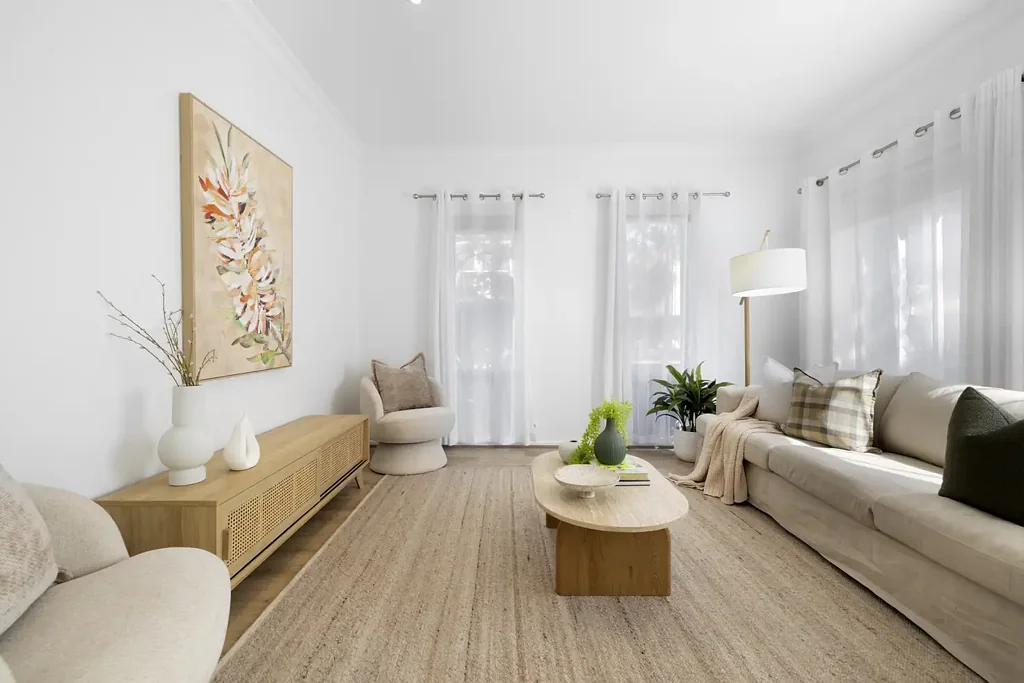 Chelsea Heights 3ห้องนอน Light Filled Living in the Heart of Chelsea Heights!