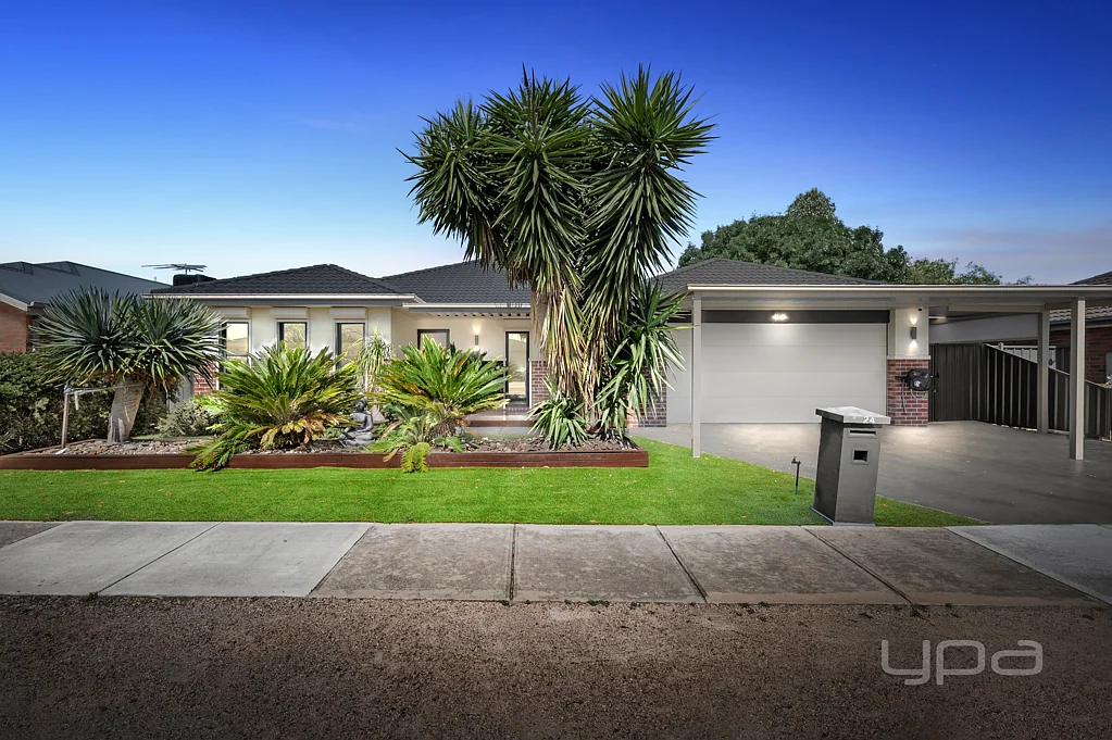 24 Caitlyn Drive, Harkness, VIC 3337