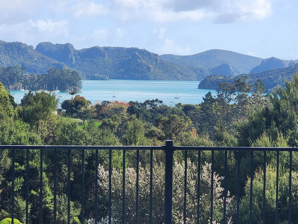 Whangaroa 3房  Surf & Turf  - Sea Views Shed Pool Grazing & Bush