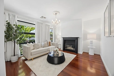 Silid Pahingahan - 42 Crackajack Way, Moncrieff, ACT 2914