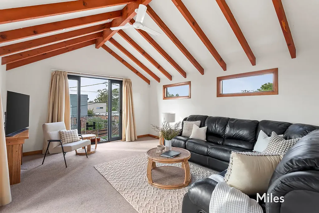 Heidelberg Heights 3ห้องนอน Unsurpassed Family Space, Style & Future Flexibility