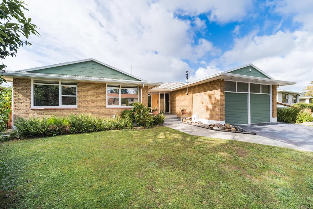 Awapuni 4 Slaapkamer Honest Living In A Popular Location
