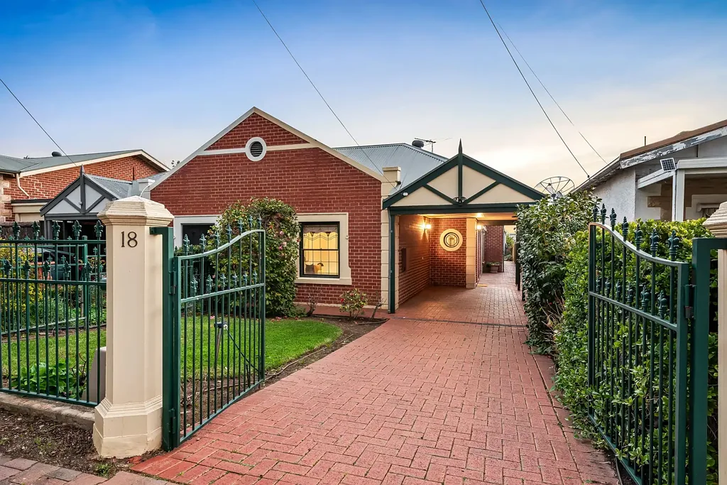 Fullarton 3房  Stunning Contemporary Foothold in Fullarton's Premier Pocket.