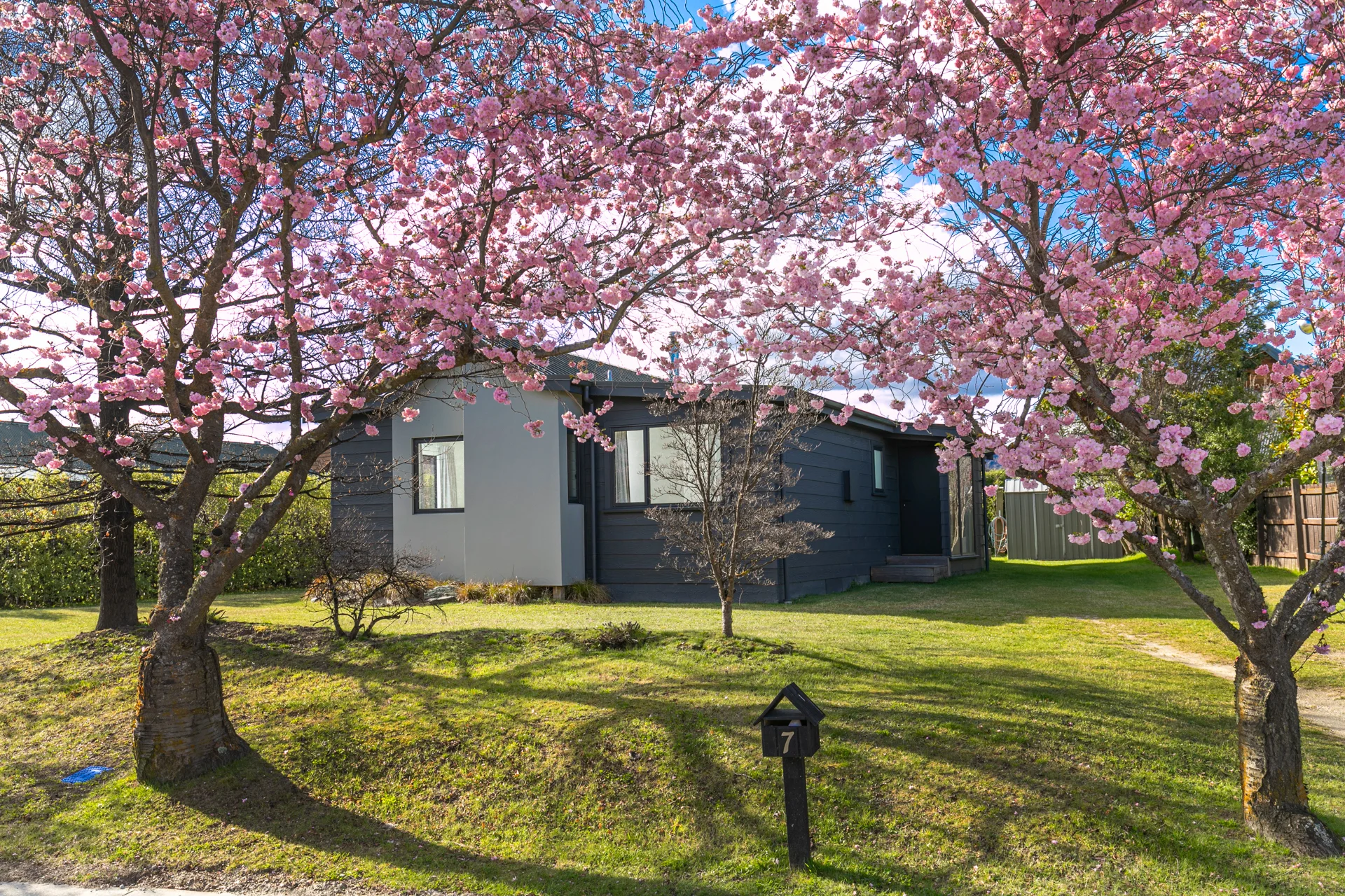 Wanaka 3Kwarto Tranquil Wanaka living in an established setting
