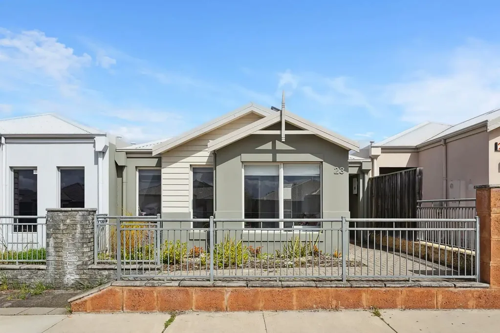 23 Pineroo Terrace, Ellenbrook, WA 6069