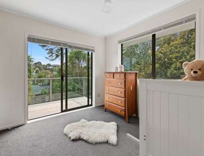 48A & 50 Woodlands Crescent, Browns Bay, North Shore City, Auckland, 5房, 3浴, 独立屋