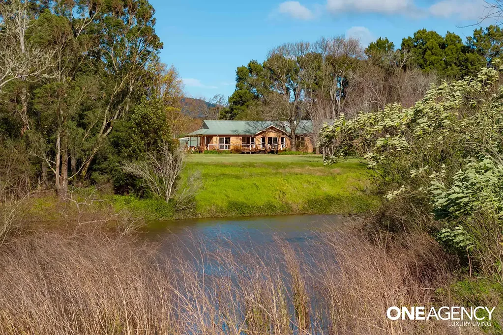 Kangaroo Valley 3 Bedroom Tranquil Country Escape Surrounded by Natural Beauty!