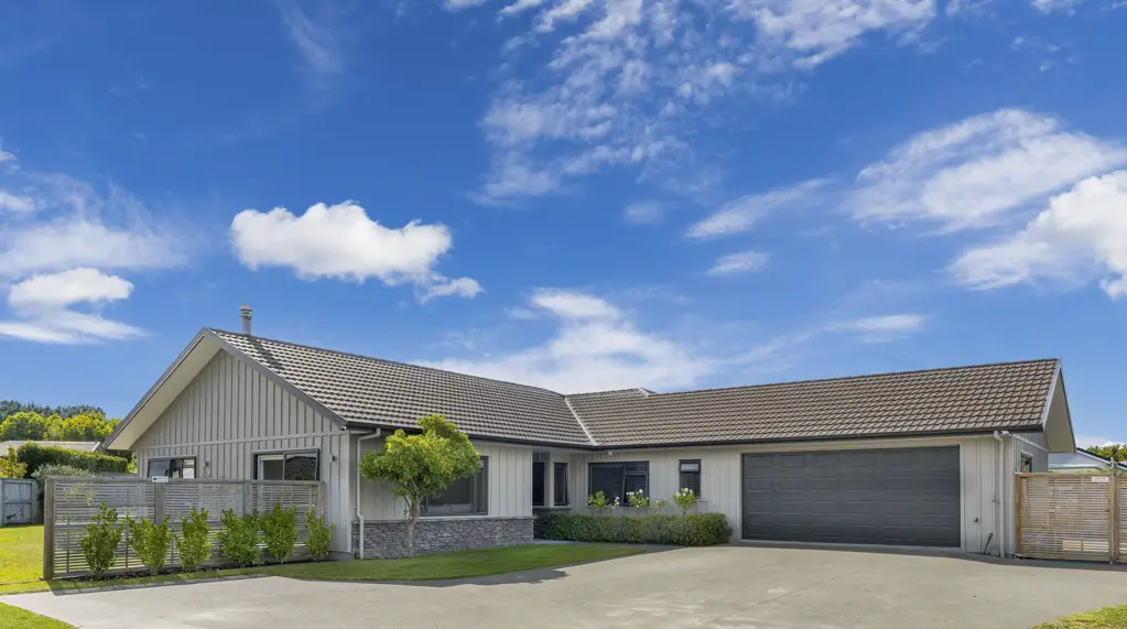 Wharewaka 4房  Easy Living in a Lake-Loving Location