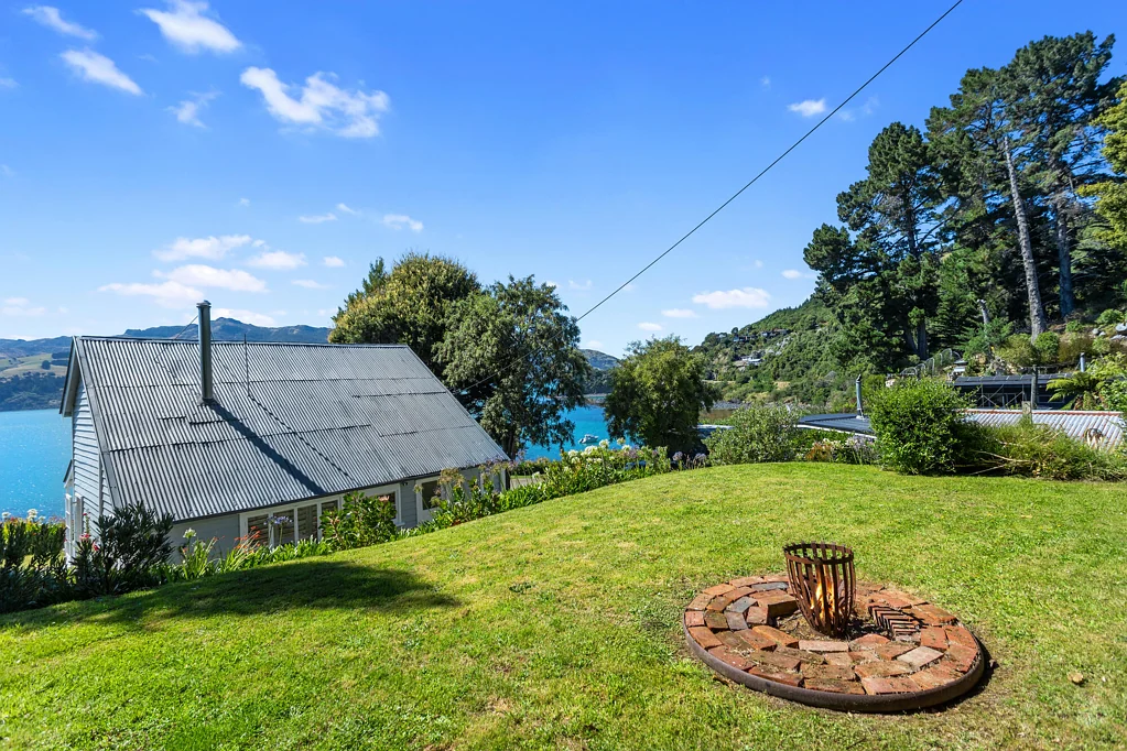 Wainui 3chambre Charm, tranquillity and unsurpassed sea views