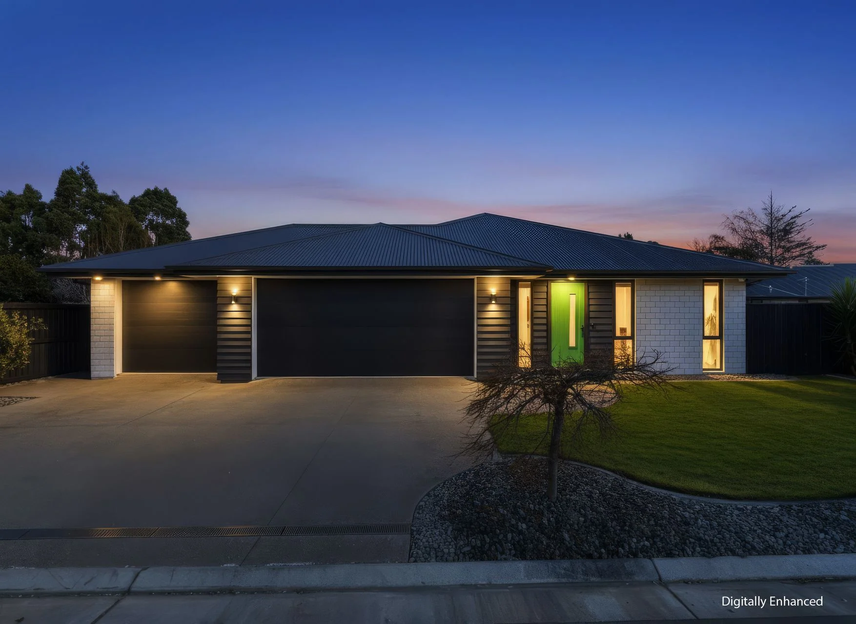 Rolleston 4Zimmer Big Home + Big Backyard + Triple Garage!
