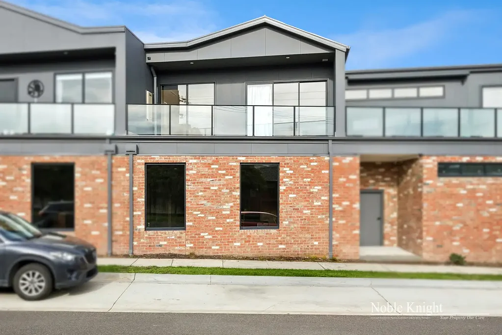 Modern Living in the Heart of Healesville