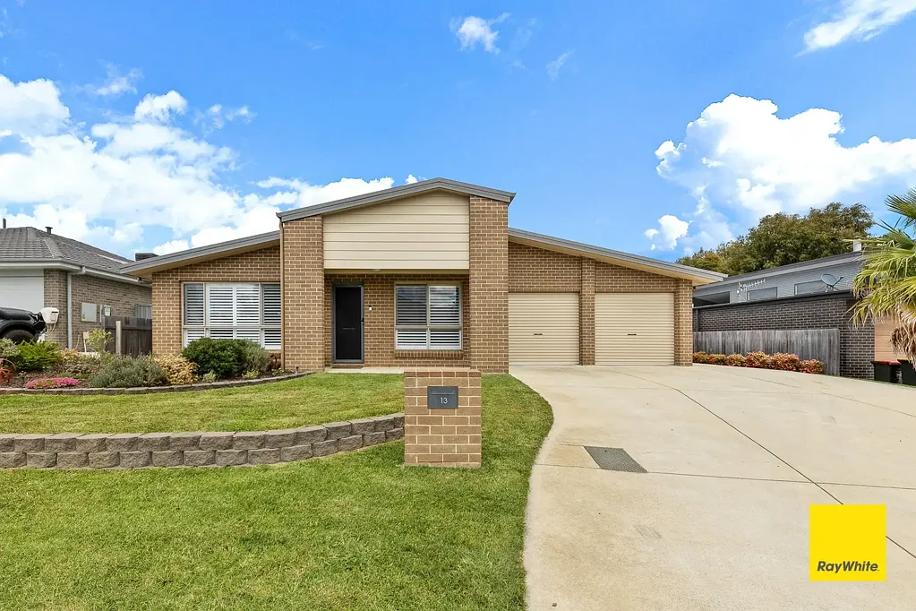 13 Hopkins Street, Bungendore, NSW 2621