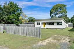22 Carroll Avenue, Lake Conjola
