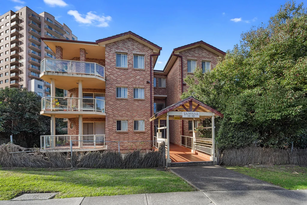 Hurstville 2غرفة نوم Modern, Light-Filled Living in the Heart of Hurstville