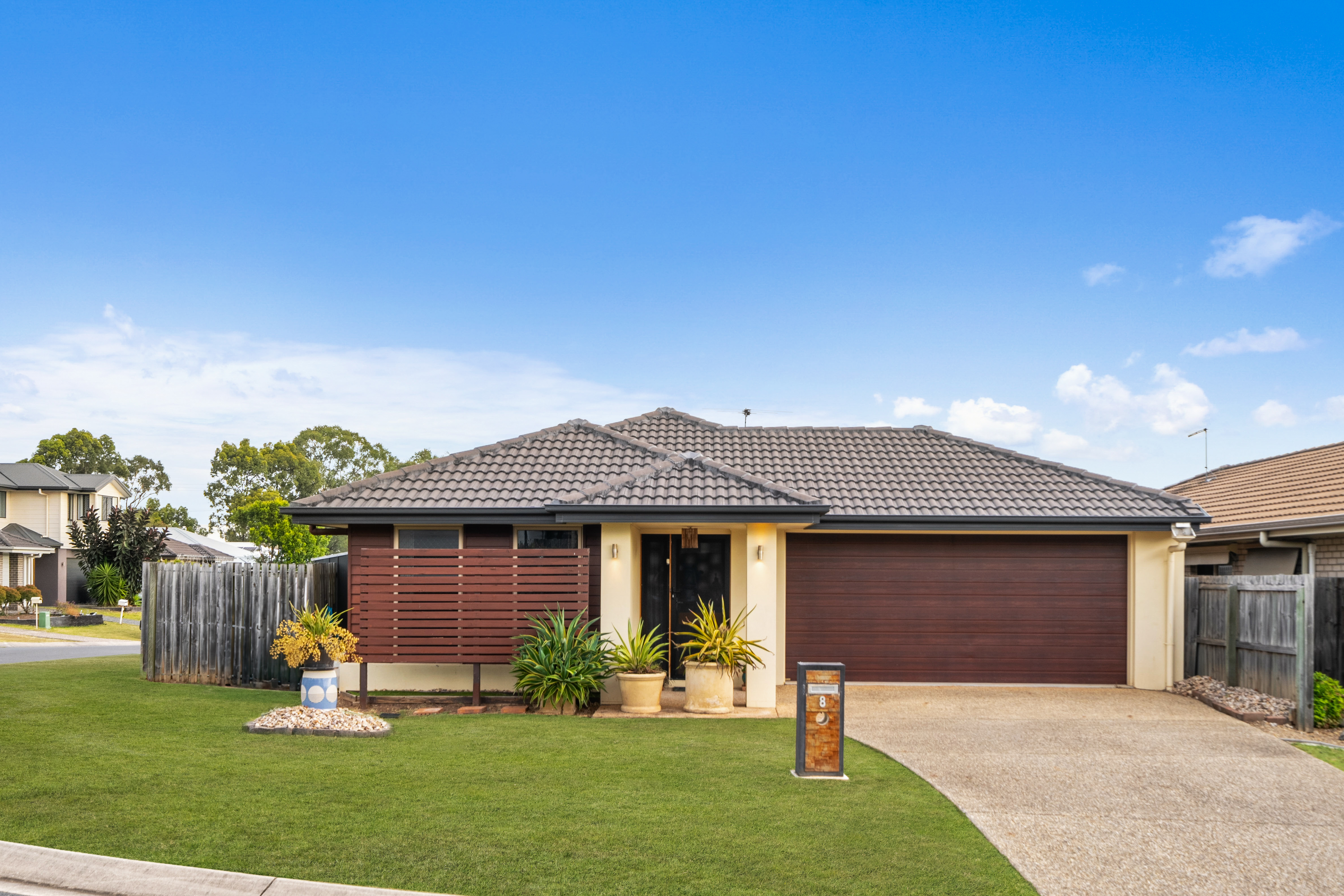 8 BELLTHORPE CCT, KALLANGUR QLD 4503, 0 phòng ngủ, 0 phòng tắm, House