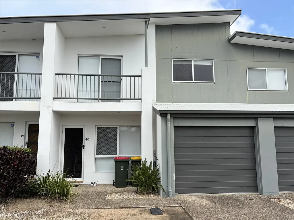 Richlands 3Moenga New Listed