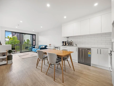 Point England 2房 性价比公寓，带专属停车位，配套醇熟，优雅生活触手可及！​ Affordable 2 Bedroom with carpark!