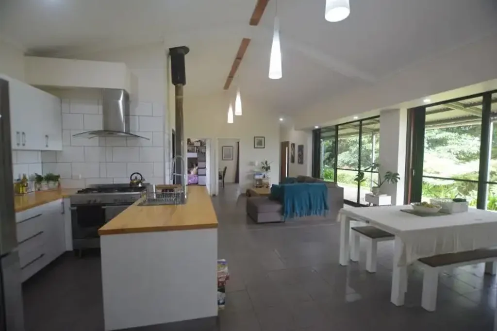 Millaa Millaa 3ਬੈੱਡਰੂਮ Modern Off-Grid Family Home