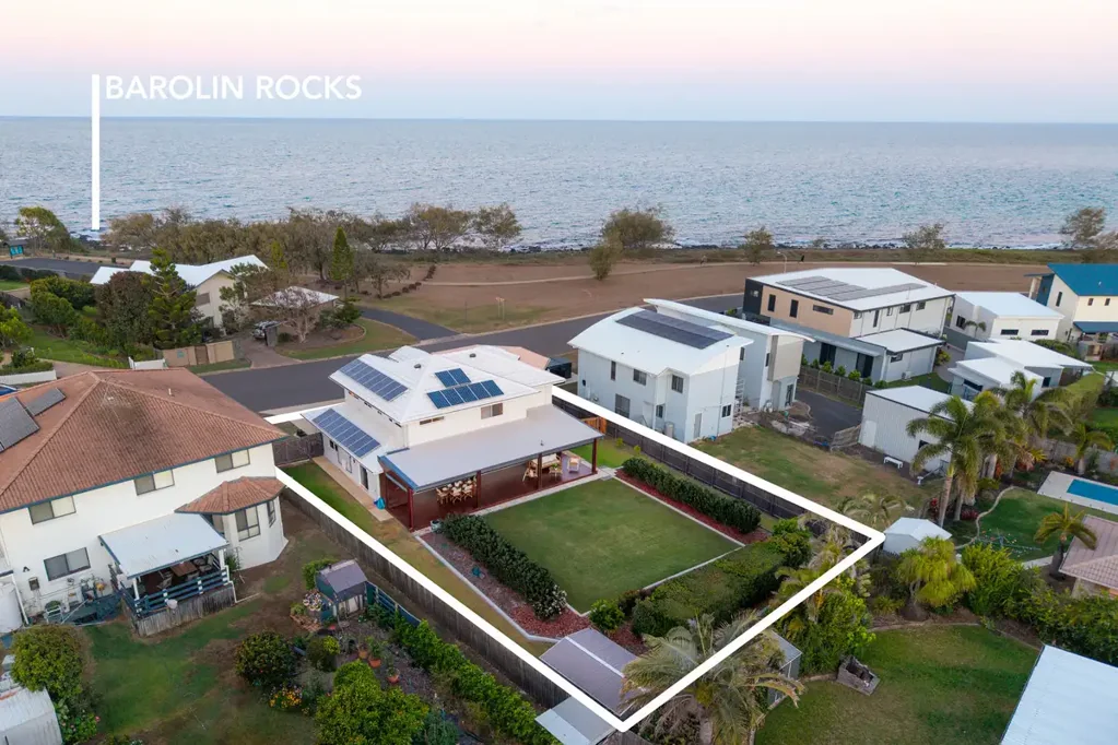 Coral Cove 4Zimmer Oceanside Family Home in One of Bundaberg’s Premier Coastal Locations