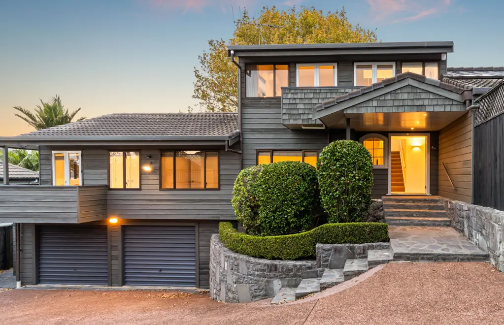 Remuera 5 Bedroom Sunny. Spacious. DGZ. Fee Simple. Winner.