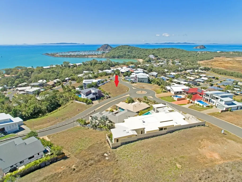 44 Bayview Drive, Lammermoor, QLD 4703