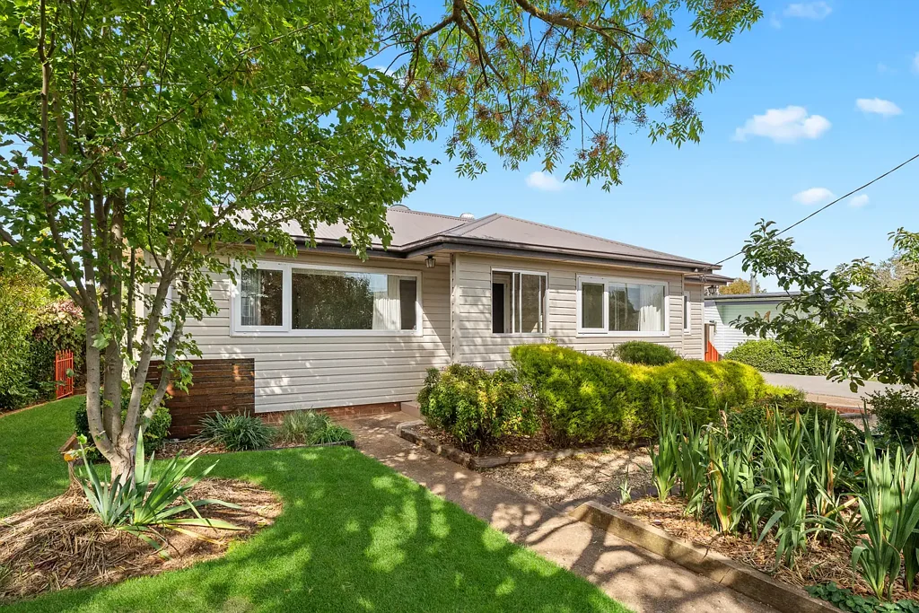 5 Crown Street, Crookwell, NSW 2583
