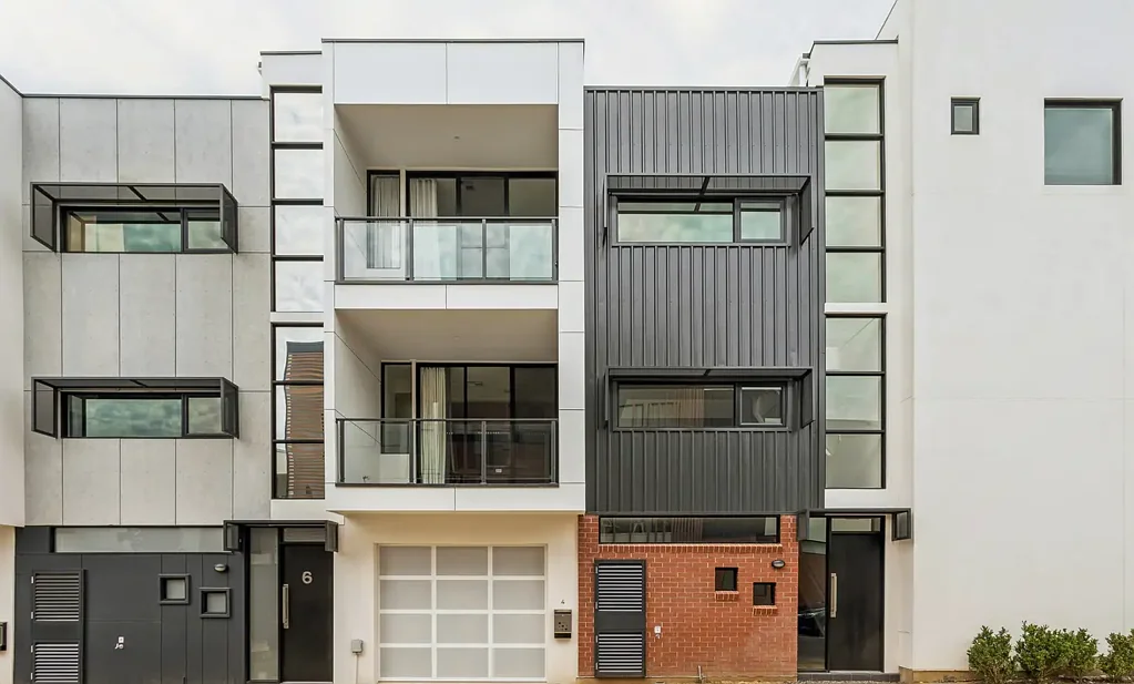 Tonsley 3غرفة نوم Tri-level Contemporary Near-new Build with Premium Finishes