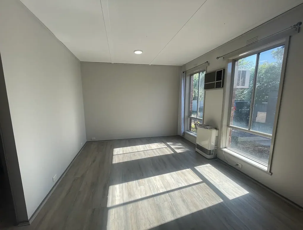 FULLY RENOVATED UNIT