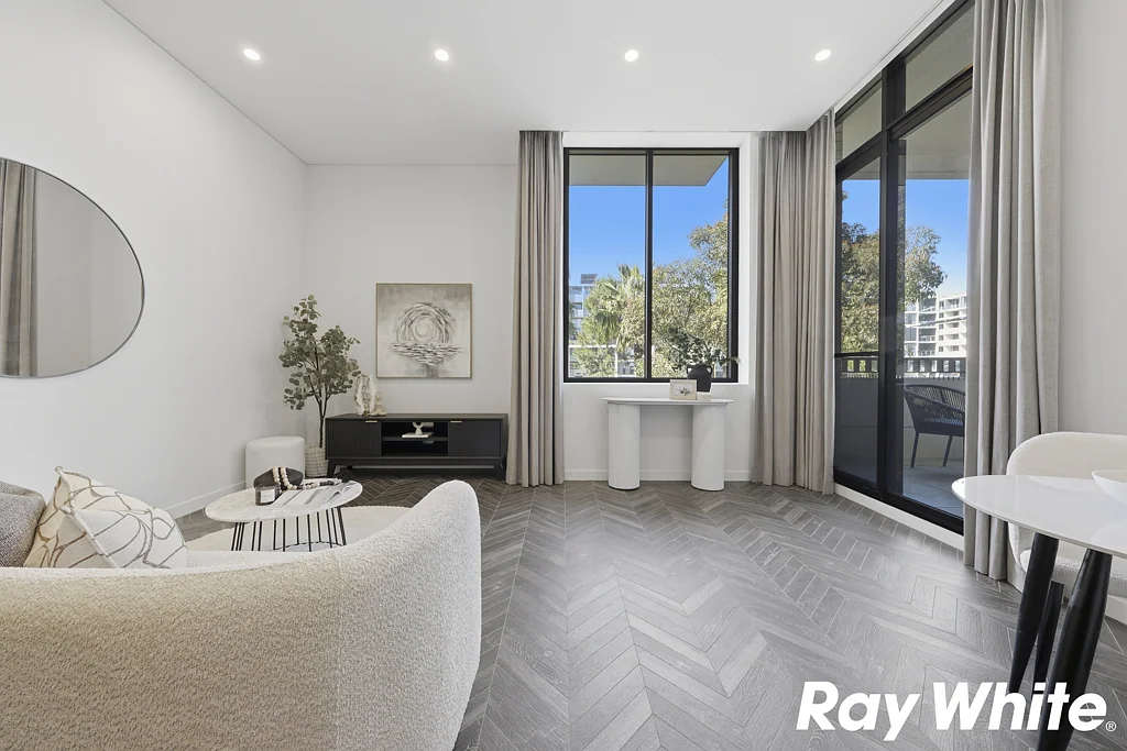 Waterloo 2Moenga 3.3m High Ceiling | Elegant Chevron Flooring | 2 Bed + Parking + 6 SQM Storage