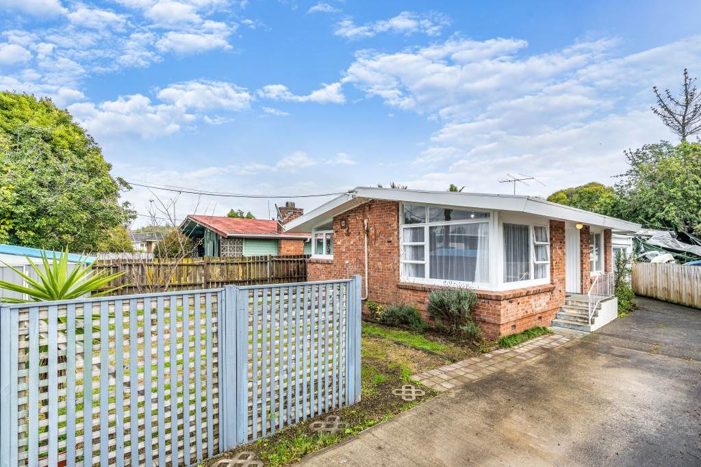 Residential  Mixed Housing Suburban Zone