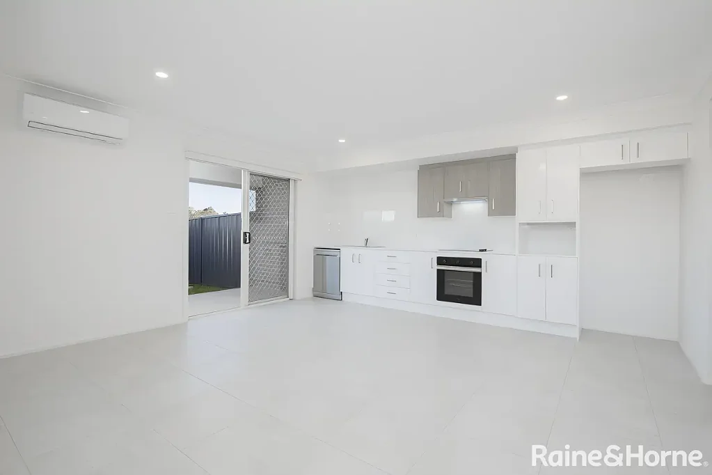 CUTE AND COMFORTABLE TWO BEDROOM UNIT