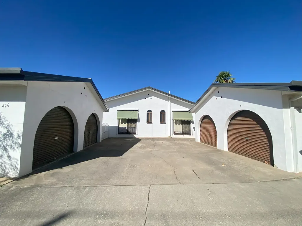 Spacious Townhouse