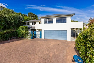 17 Tyrico Close, Unsworth Heights, Unsworth Heights, North Shore City