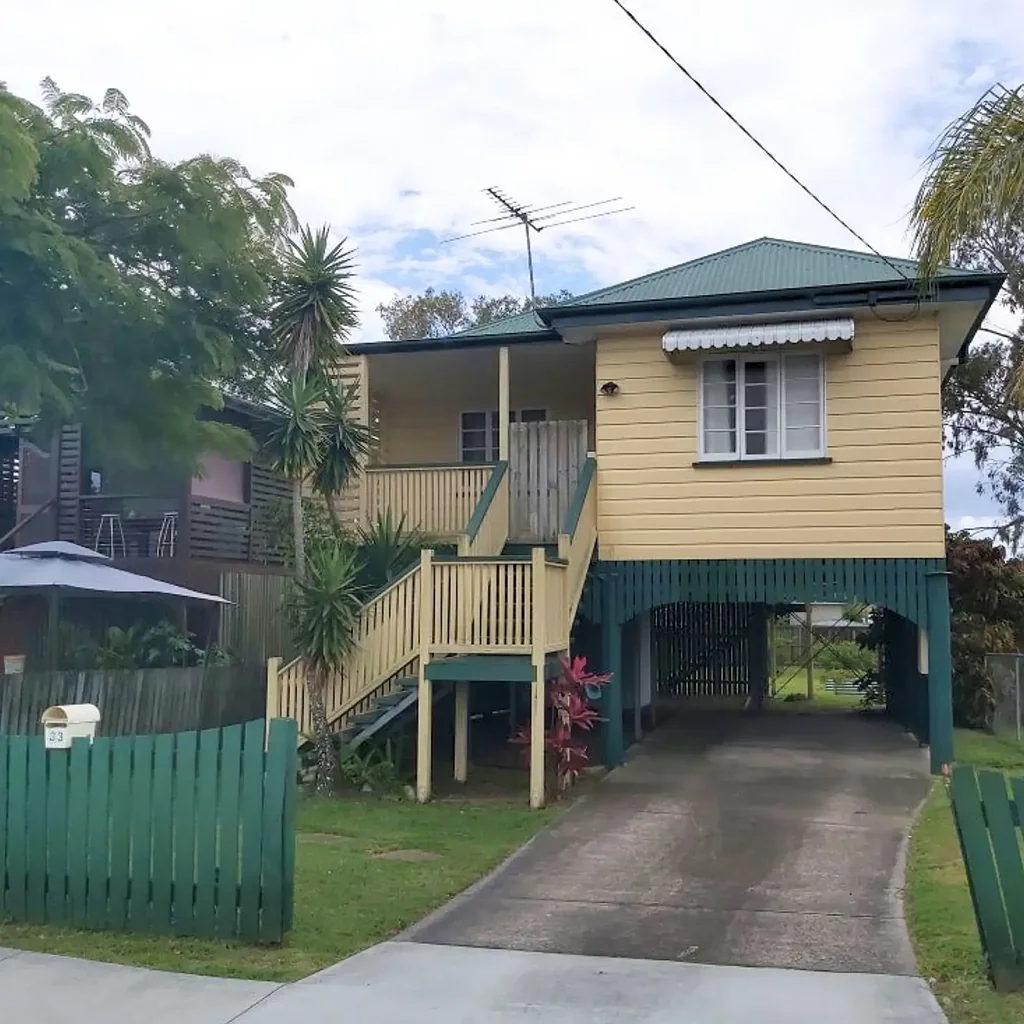 Spacious Home for Rent - minutes from the Esplanade!