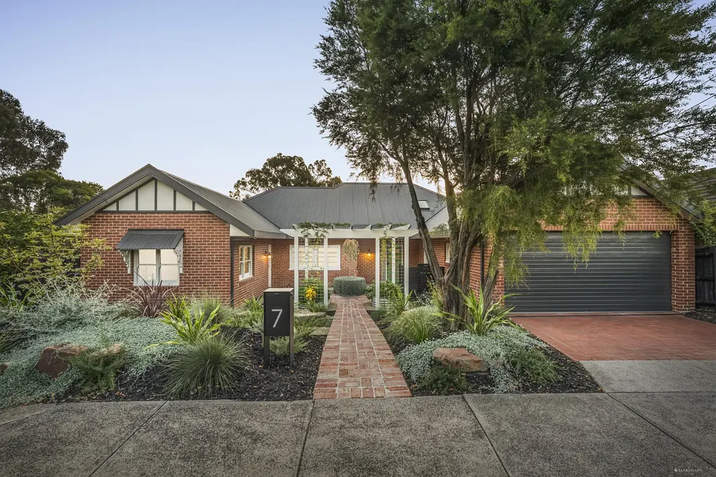 7 Batman Road, Eltham, VIC 3095
