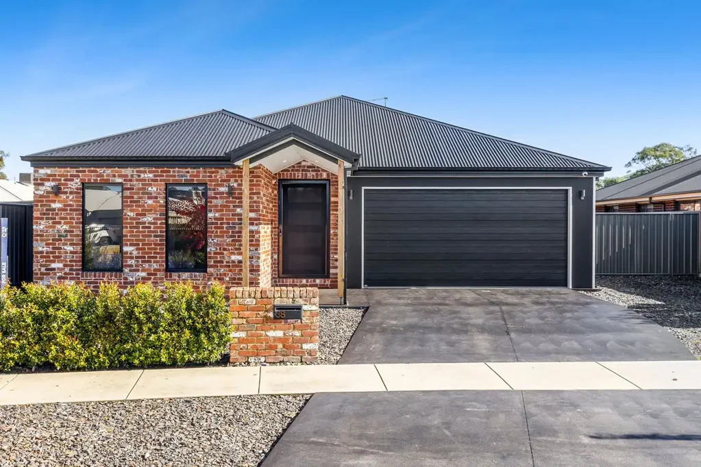 Killara 4Kwarto Contemporary Family Luxury with Pool, Solar & Side Access