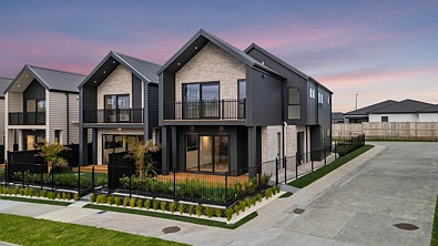 Milldale 5房  Modern Family Living with Reserve Views
