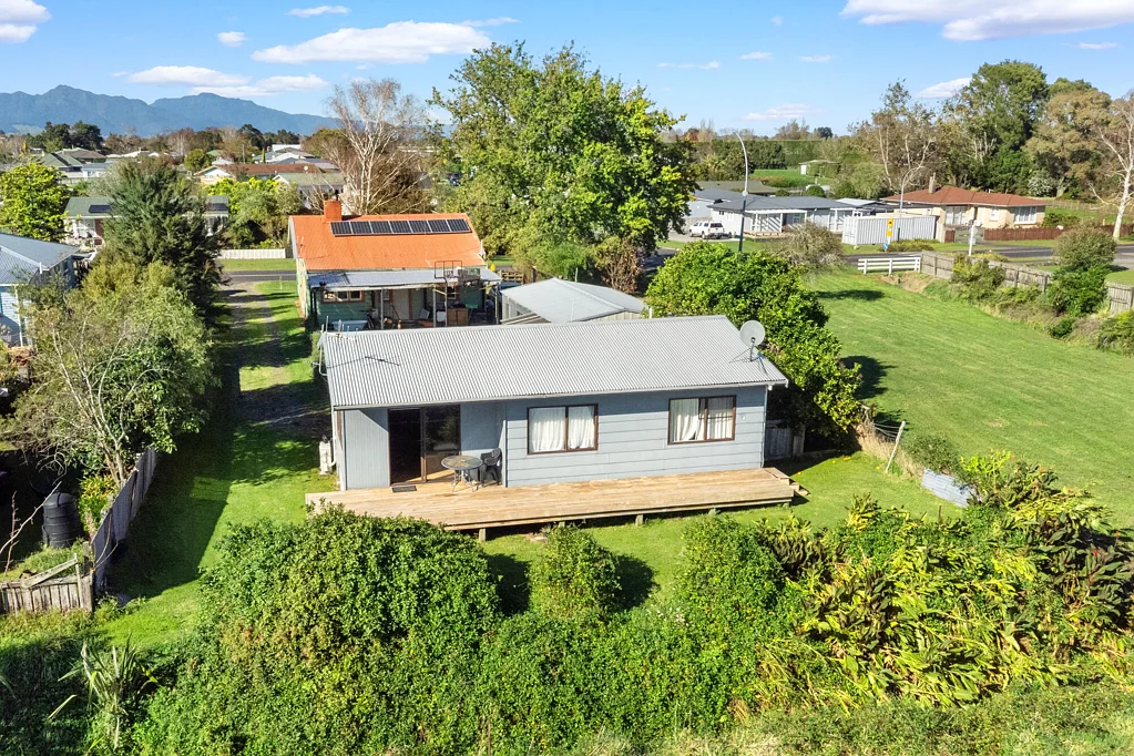 Te Aroha 2 Bedroom Get on down to Gordon