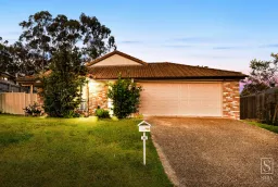 44 Emily Place, Sumner