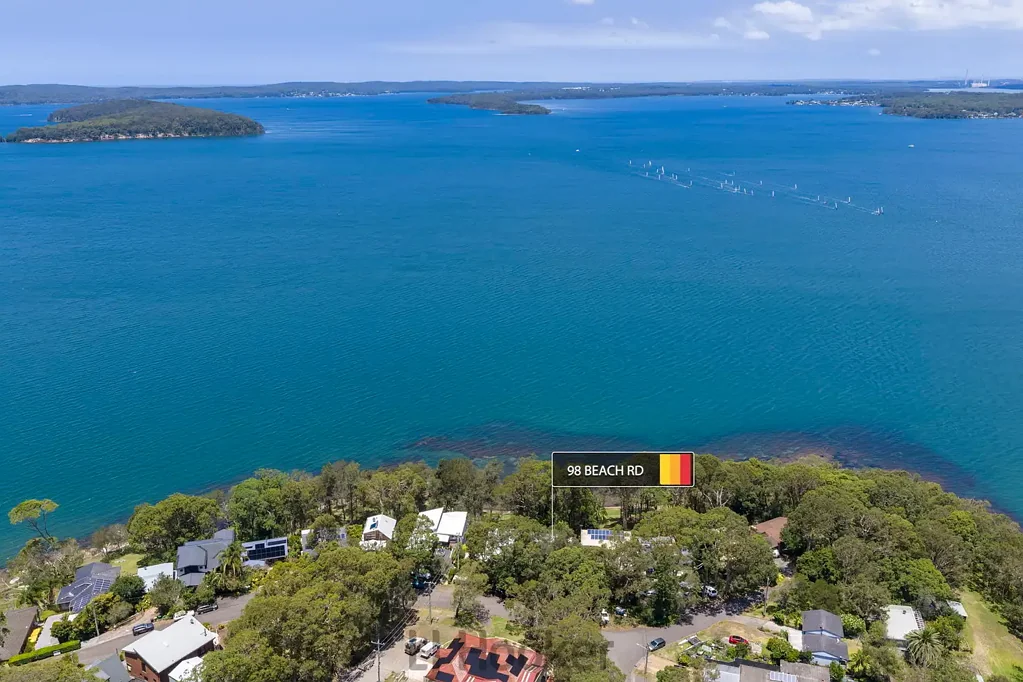 98 Beach Road, Wangi Wangi, NSW 2267