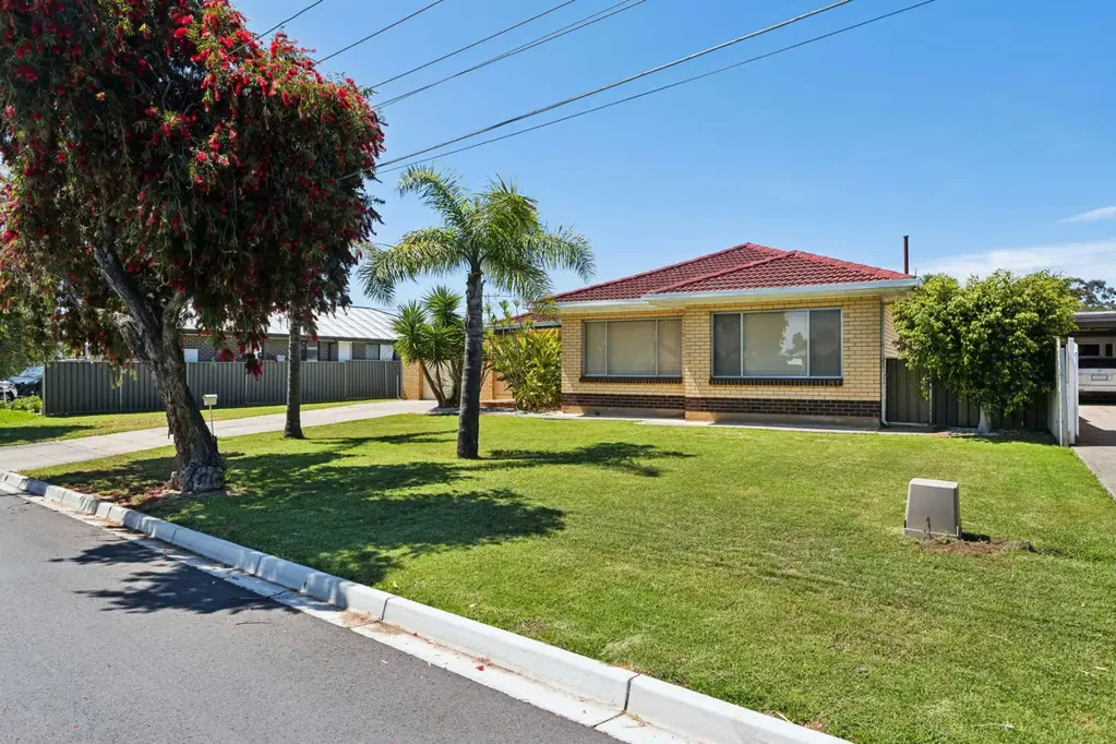 4 Spenfeld Court, Valley View, SA 5093