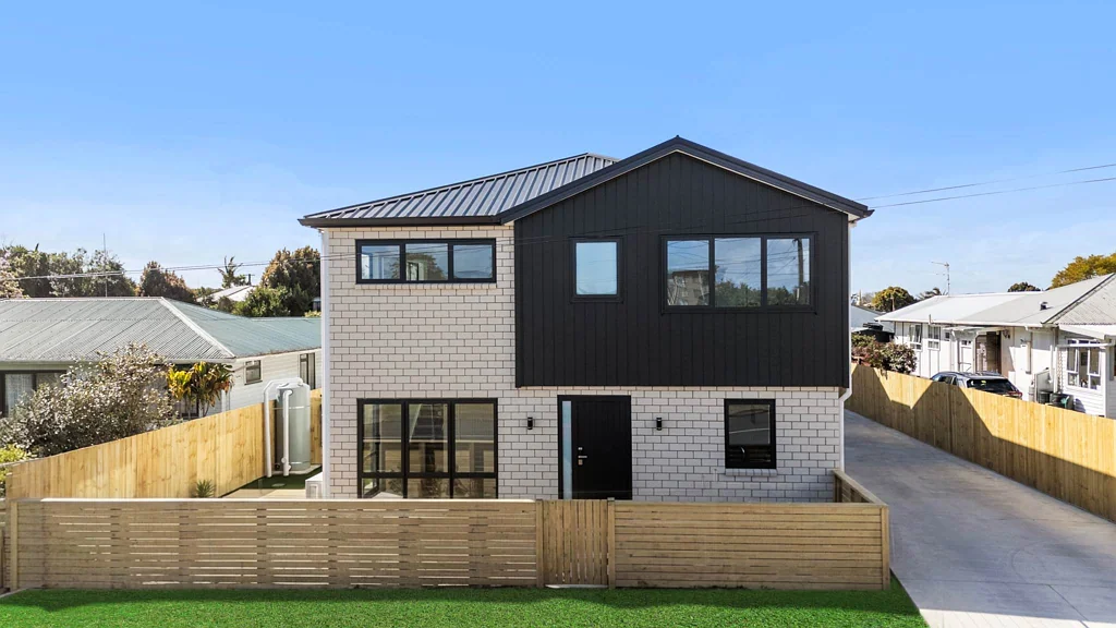 Manurewa 3 Bedroom Quality, Comfort & Convenience