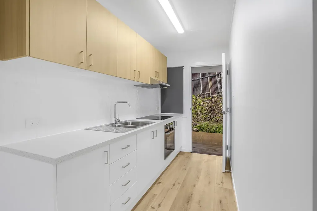 4 Bradley Street, Nambour, QLD 4560, 2房, 1浴, Unit
