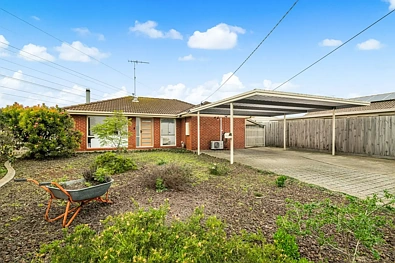 Corio 3 Slaapkamer Stylishly Updated Family Living with Space, Comfort & Outstanding Value