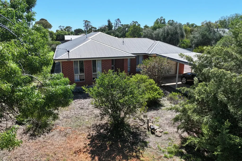 Elmore 2房  QUALITY HOME ON LARGE ALLOTMENT