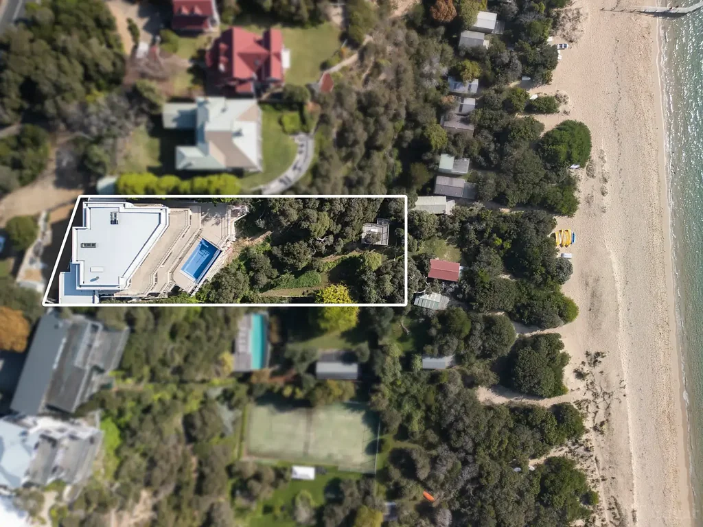 Portsea 6 Bedroom Prime Shelley Beach Cliff Front Property with Panoramic Bay Views