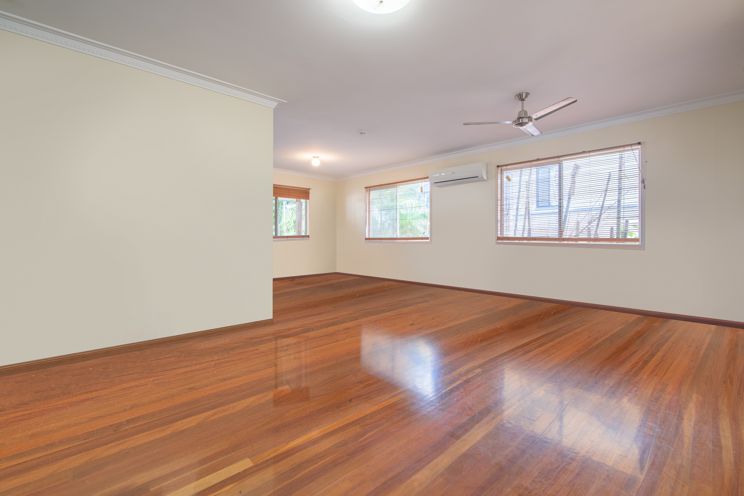 26 GLEGG ST, WEST GLADSTONE QLD 4680, 0 Kuwarto, 0 Banyo, House