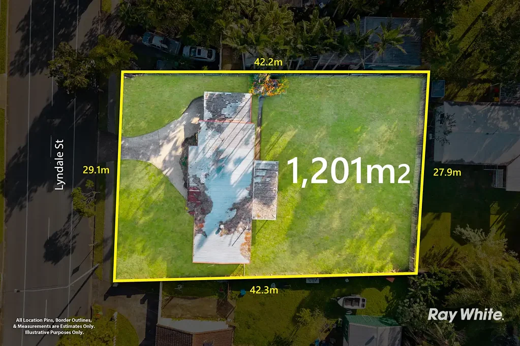 Shailer Park 4房 翻新、重建或全新开始 - 拥有一块1,201平方米的大平地 - 附赠房屋！ Renovate, Rebuild or Start Fresh - Secure a Large 1,201 m2, Flat Block - The Home's Included!