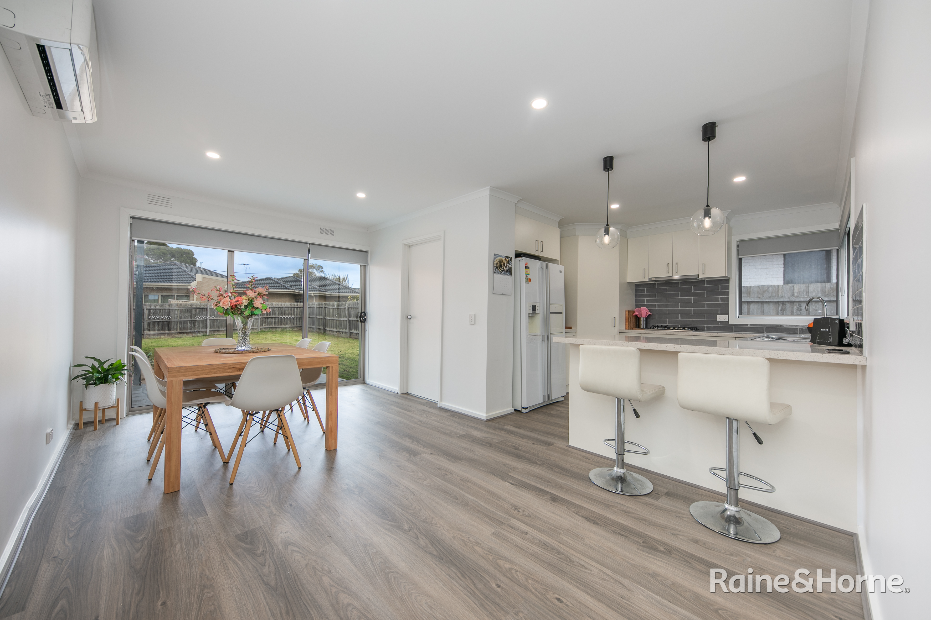 21 FELTON AV, SUNBURY VIC 3429, 0 Kuwarto, 0 Banyo, House